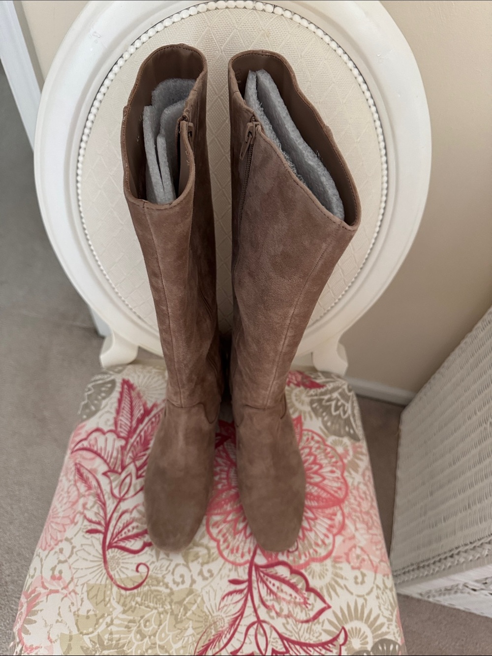 Alex Marie Taupe boots NWT